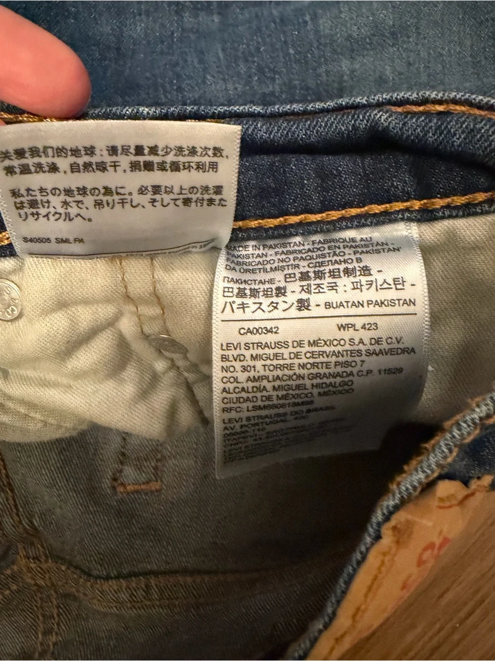 Levi’s 511 Classic Men's Blue Denim Jeans. 34x34